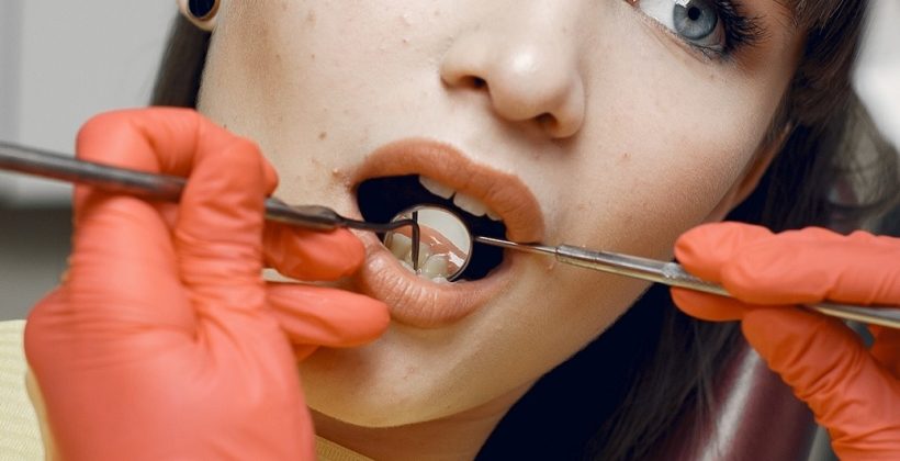 Başarısız İmplant Belirtileri